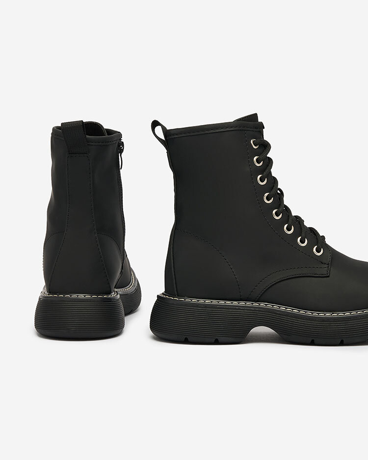 Royalfashion Матовые черные женские сапоги Kucillo