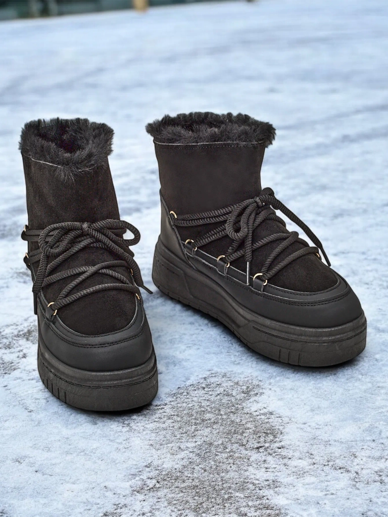 Женские сапоги с шнуровкой Royalfashion Moniuc