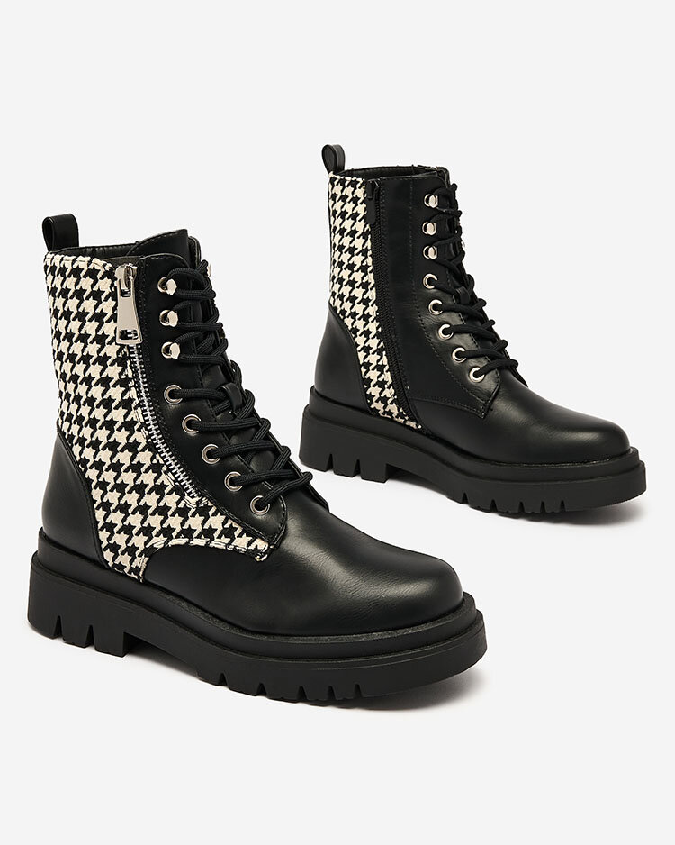 Royalfashion Juodi moteriški batai su "Zatafel pepite" įdėklu