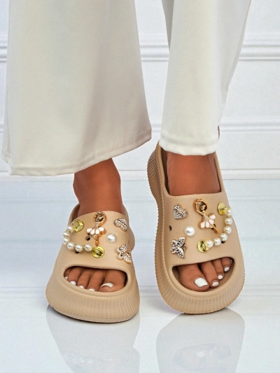 Royalfashion Женские резиновые сандалии с украшениями Slash Glam