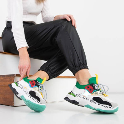 Baltos spalvos moteriški sportbačiai su spalvingais Grandi intarpais - Avalynė