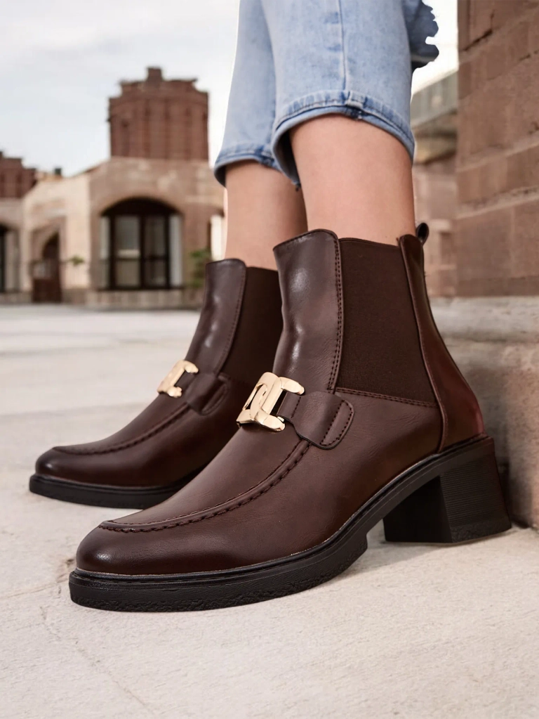 Женские ботильоны Royalfashion с низким каблуком Ewios