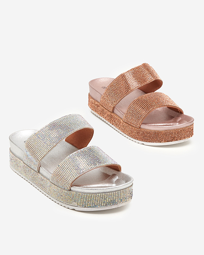 Sidabrinės moteriškos šlepetės su kubiniais cirkoniais Slisera - Avalynė