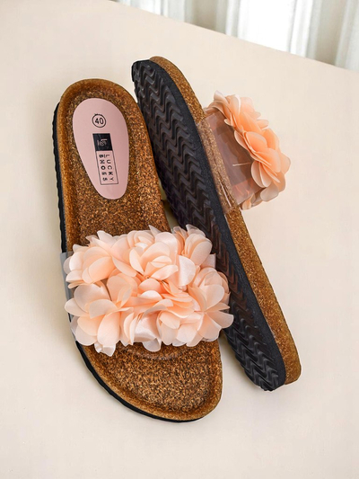 Royalfashion Женские шлепанцы с цветочками Flora Soft