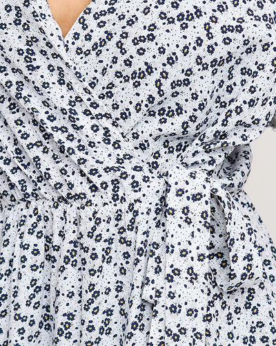 Moteriška balta platėjančių gėlių suknelė - Drabužiai