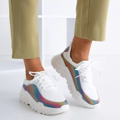Białe sneakersy damskie z wielokolorową wstawką Isis - Obuwie