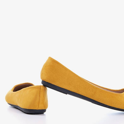 Musztardowe eko-zamszowe damskie baleriny Mariusa - Obuwie
