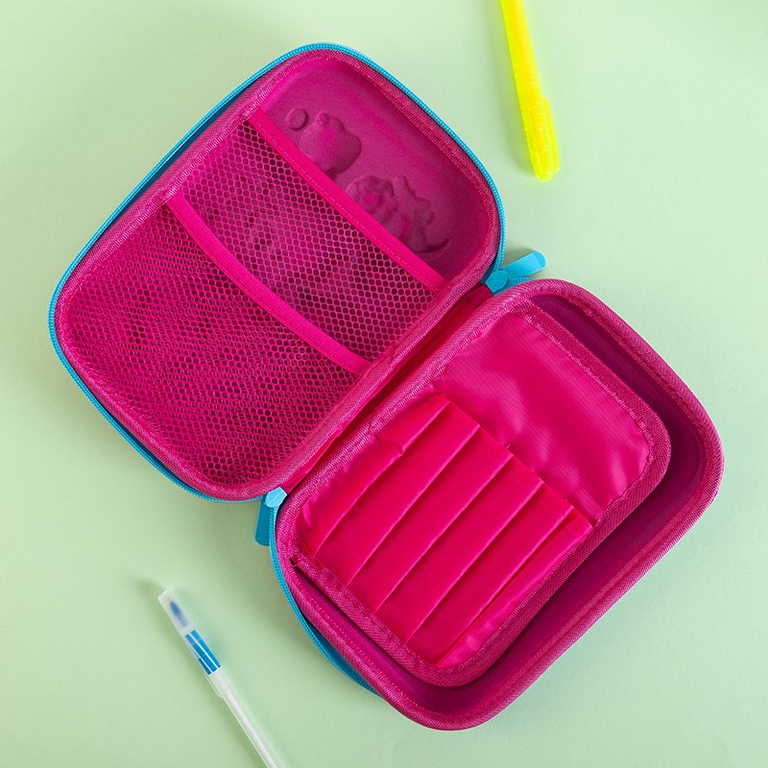 Розовый детский пенал