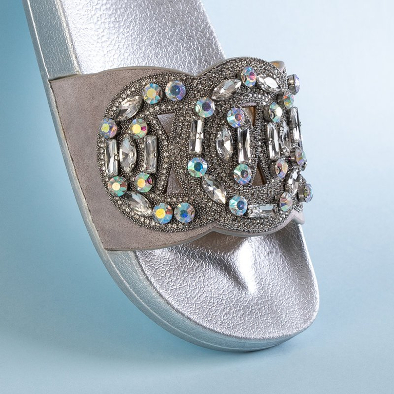 Серебряные резиновые шлепанцы с отделкой Masandra