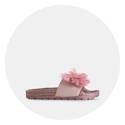 Розовые женские шлепанцы с декоративными цветами Pamelina