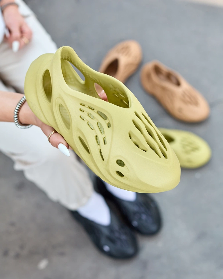 Royalfashion Žalia moteriška sportinė avalynė su iškirpimais Loydi