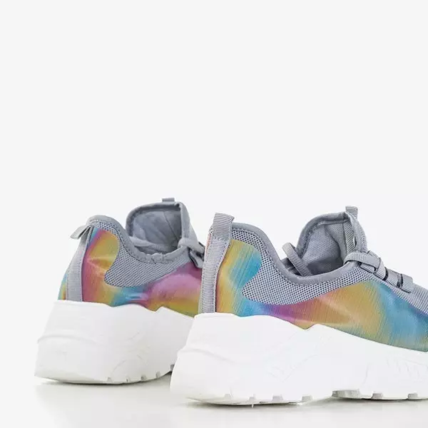 OUTLET Женские кроссовки серого цвета с разноцветной вставкой Isis - Обувь