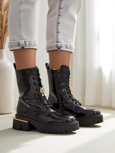 Женские ankle boots из лаковой экокожи Tesiolle