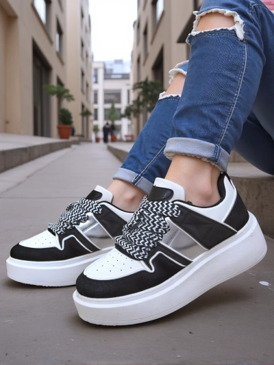 Кроссовки на платформе Royalfashion для женщин Gevigos