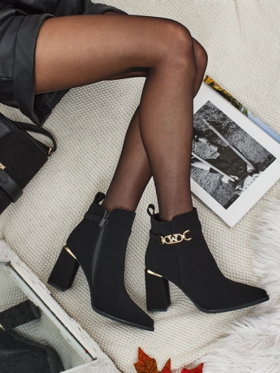 Moteriški eko zomšiniai aulinukai su storu kulnu Ostirena