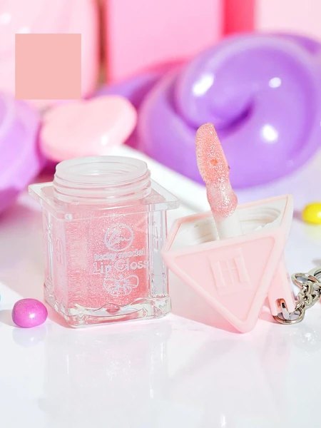 Blizgantis lūpų blizgesys, spalva Šviesiai rožinė