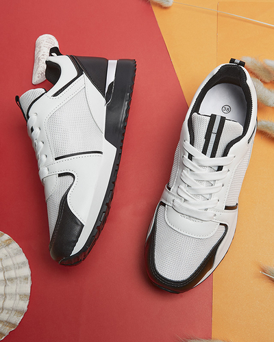 Balti moteriški sportiniai bateliai su juodais rubino intarpais - Avalynė