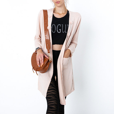 Розовый женский кардиган