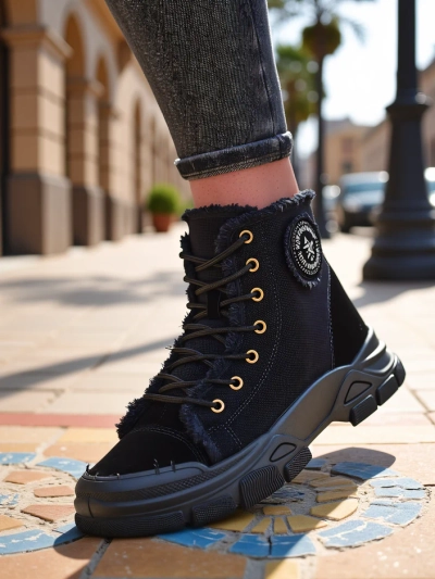 Royalfashion aukšti moteriški sportbačiai Hirrias