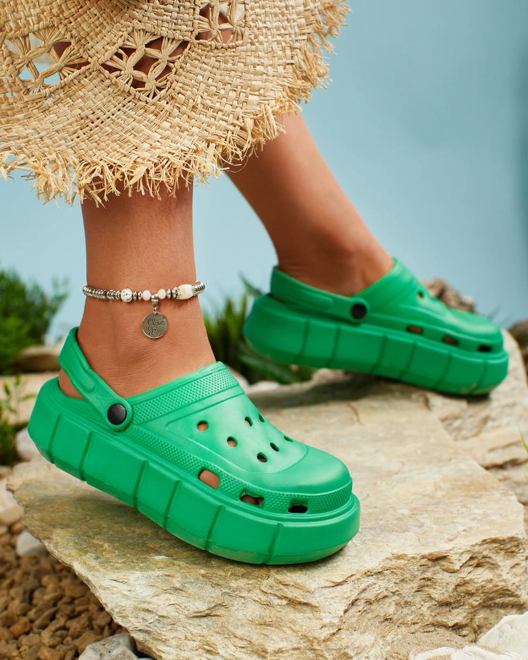 Royalfashion Темно-зеленые женские резиновые шлепанцы Kooranza