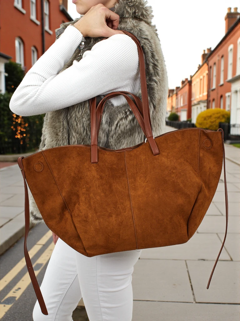 Женская сумка-шоппер из экозамши с маленькой сумочкой из экокожи в комплекте 2в1 Elinea