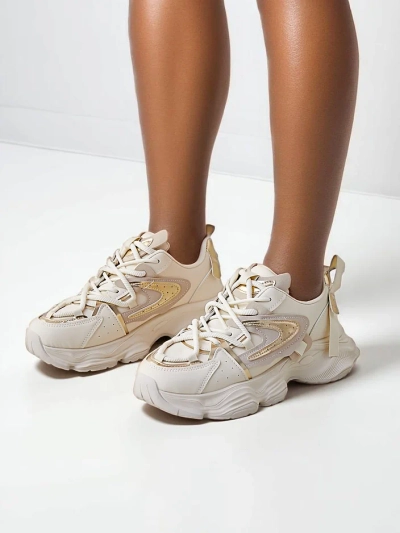 Royalfashion moterų sportiniai sportbačiai storesne pakulne Quua