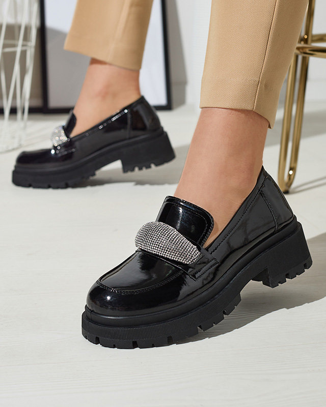 OUTLET Женские лакированные черные мокасины с орнаментом Averado- Footwear
