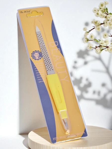 Dildė nagams su grioveliais