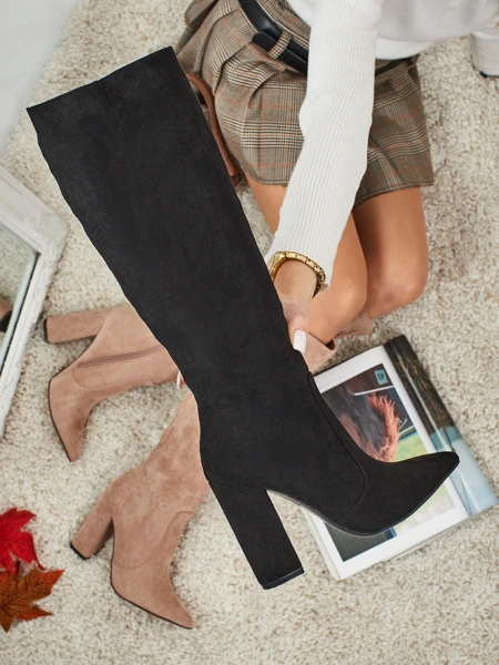 Moteriški eko zomšiniai auliniai batai su storu kulnu Feravi