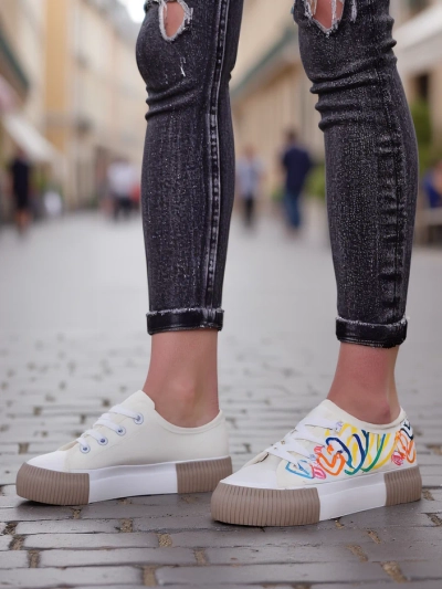 Женские кроссовки Royalfashion с принтом сердца Sercess