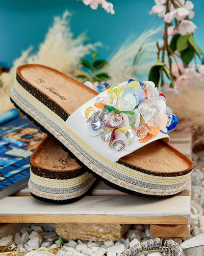 Royalfashion Женские шлепанцы со стразами Loassa