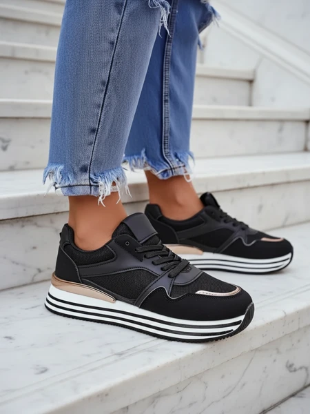 Женские платформенные спортивные кроссовки Royalfashion Erixo