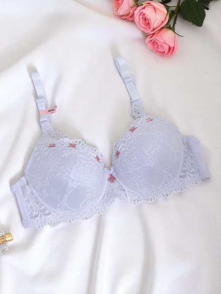 Royalfashion Moteriška paminkštinta nėriniuota liemenėlė Delicate Grace