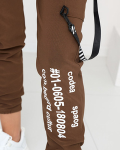 rudas || chaki || tamsiai žalia