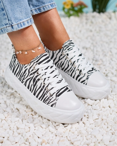 Royalfashion Черно-белые женские кроссовки на платформе Atredika