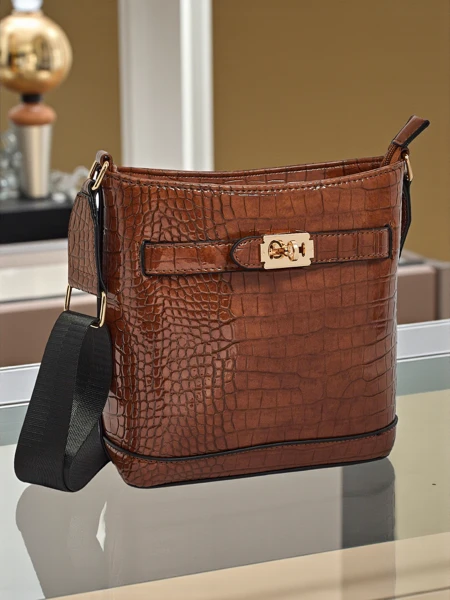 Lakuota maža moteriška eko odos rankinė Arlisse