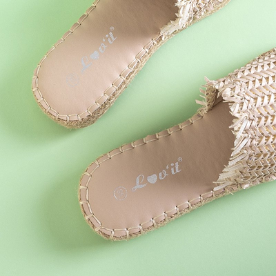 Бежевые женские босоножки Sonish