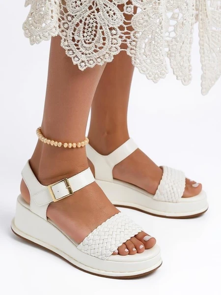 Royalfashion moteriškos platforminės basutės su pintu dirželiu Fiolle