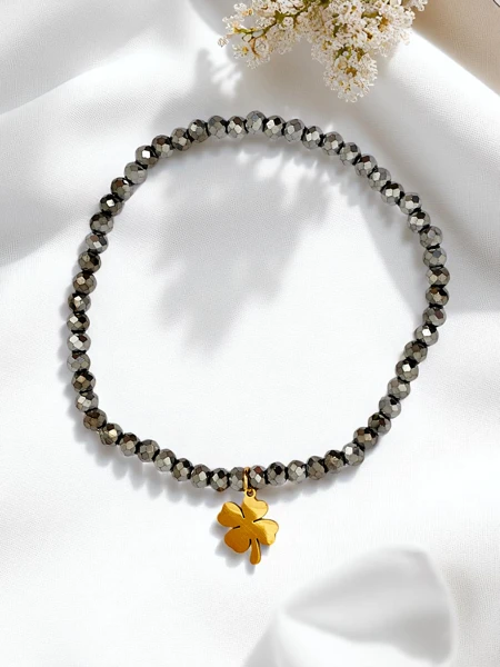 Royalfashion Moteriška apyrankė su dobilo pakabuku