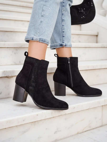 Royalfashion Moteriški kulniukai Venotto