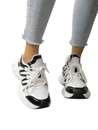 Royalfashion Moteriški sportiniai sneakersai storesniu padu Loness