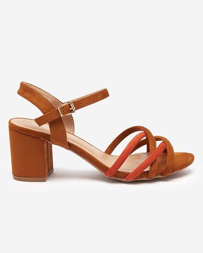 Rudos basutės ant stulpelio moterims Asodi- Avalynė