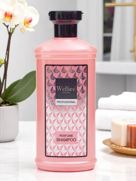 Profesionali plaukų šampūnas – intensyvus drėkinimas ir plaukų glotninimas