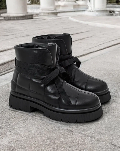 Royalfashion Moteriški batai Losita su klyneliu