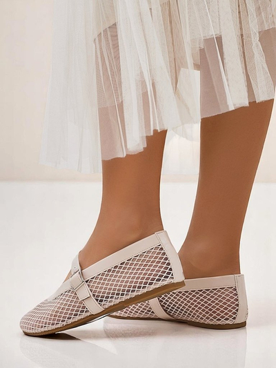 Royalfashion Женские ажурные балетки с ремешком Naommi
