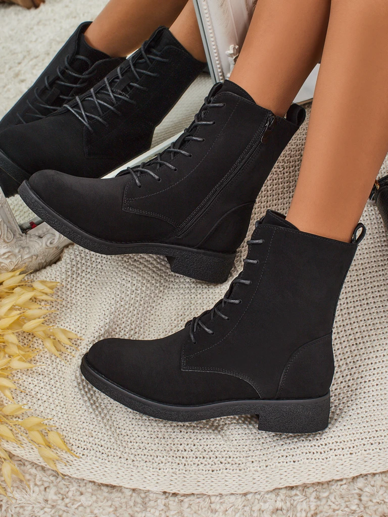 Eko odos matiniai aulinukai su raišteliais moterims Treviline