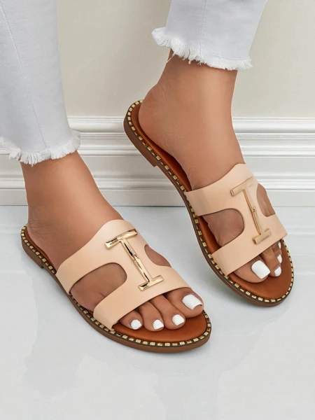 Royalfashion Moteriškos žemakulnės basutės Maya Louise