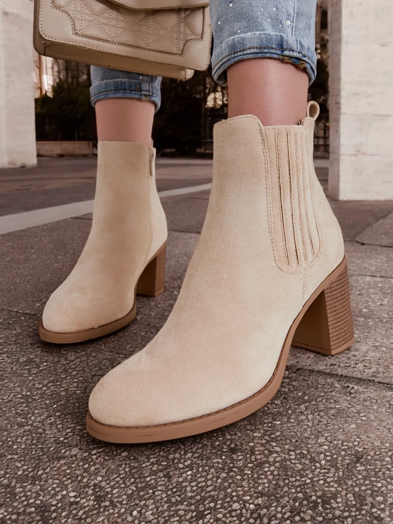 Royalfashion moteriški batai ant pastato Tomino