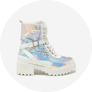 baltas || Įvairiaspalvis