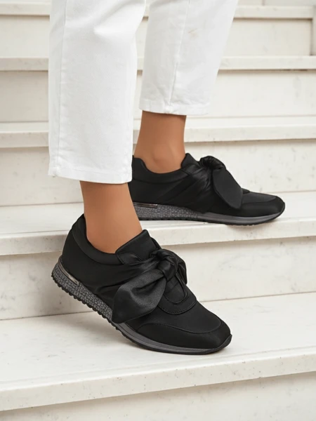 Royalfashion Damskie Sneakery z Kokardą Socca